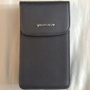 NIP Cell Phone Purse